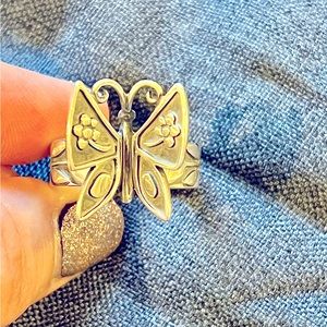 James Avery Mariposa ring size 8.5